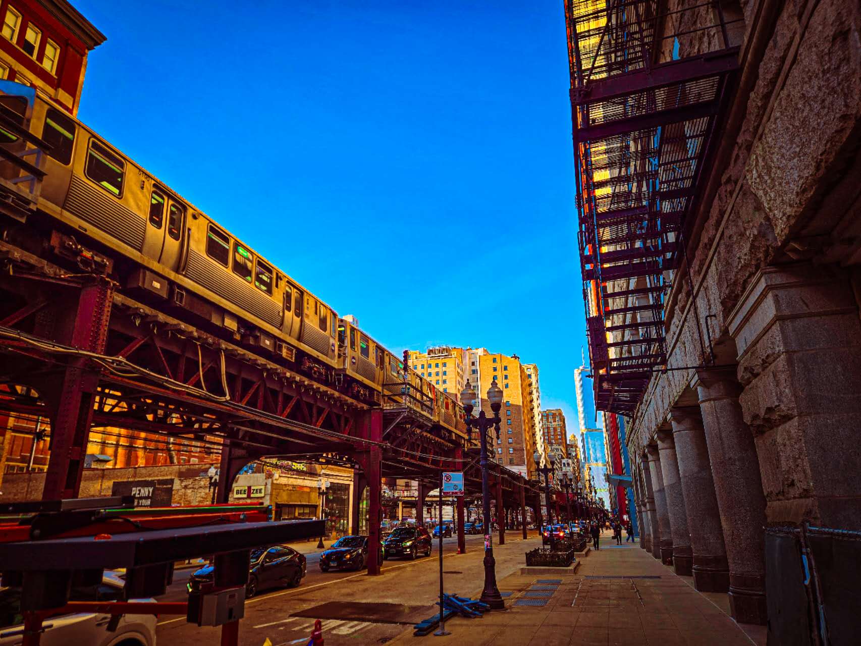 Red line running through the loop Red line running through the loop